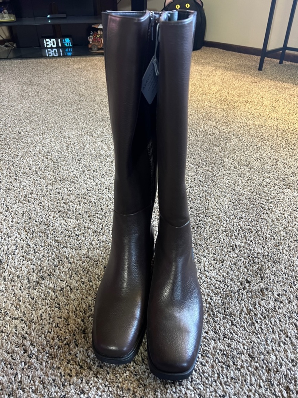 AEROSOLES Dark Brown Leather Zip-Trim Riding Boots